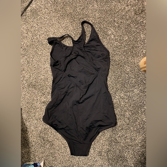 Racer back one piece swimsuit, period proof - Picture 3 of 11